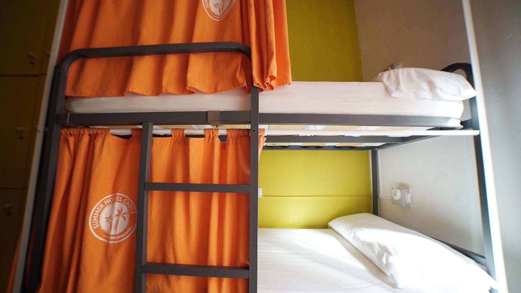 Hostel Summer Cadiz